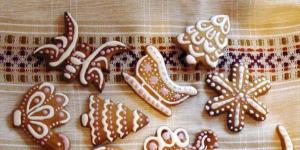 Roe - maalitud lõhnavad piparkoogid jõuludeks ja aastavahetuseks Arhangelski maalitud kalamarja piparkoogid